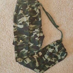 Cute Camo cargo joggers